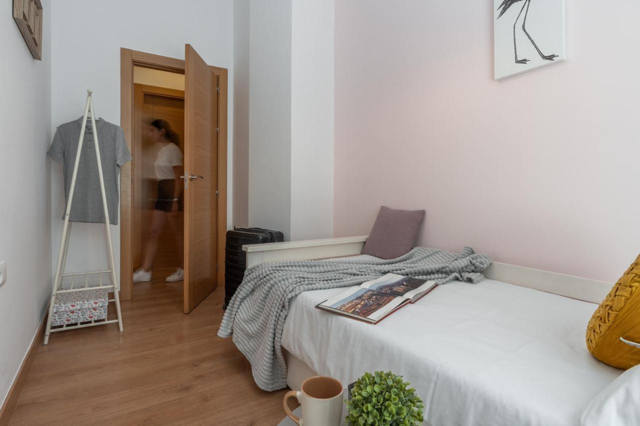 Tuguest Postigo Ii Catedral - Free Parking *