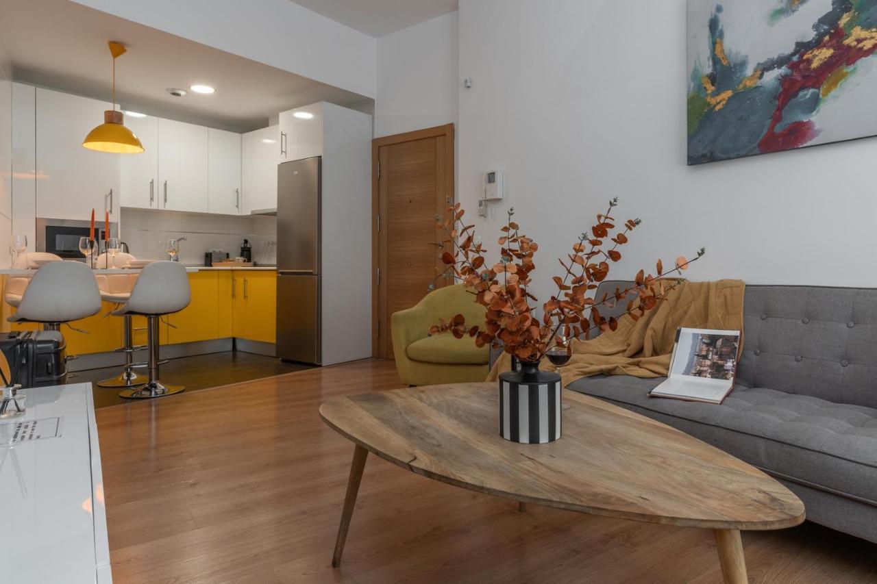 Apartment Tuguest Postigo Ii Catedral - Free Parking *